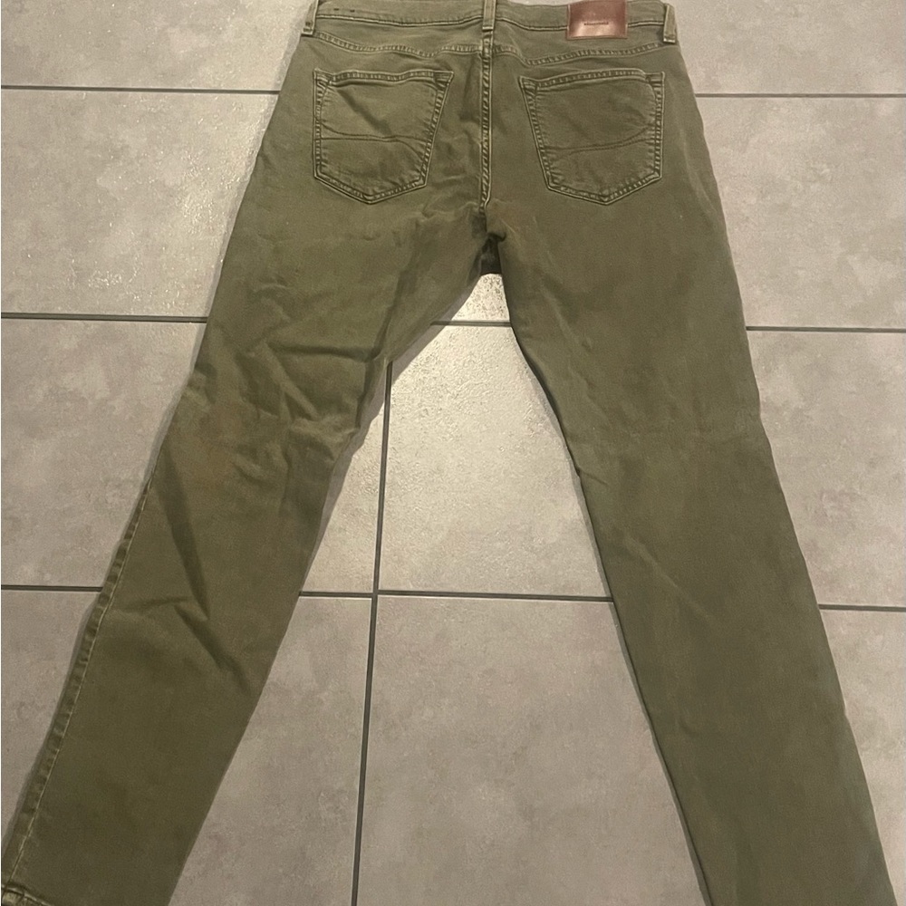 EUC Hollister Jeans
